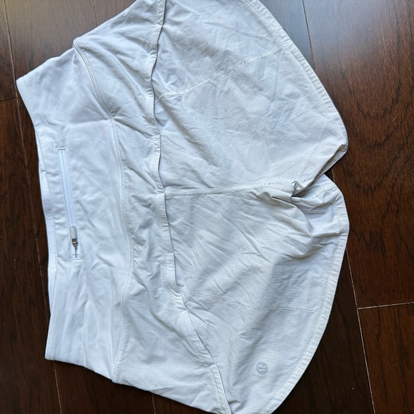 Lululemon Speed Up Highrise Short 2.5 - Picture 3 of 5